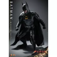 Hot Toys MMS712 The Flash Collectible Action Figure 1/6 Batman (Modern Suit) 30cm