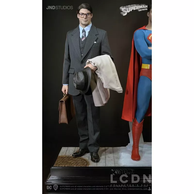 Superman (1978) Christopher Reeve Statue Clark Kent Dual Version 1/3 Hyperreal Movie JND Studios 72cm
