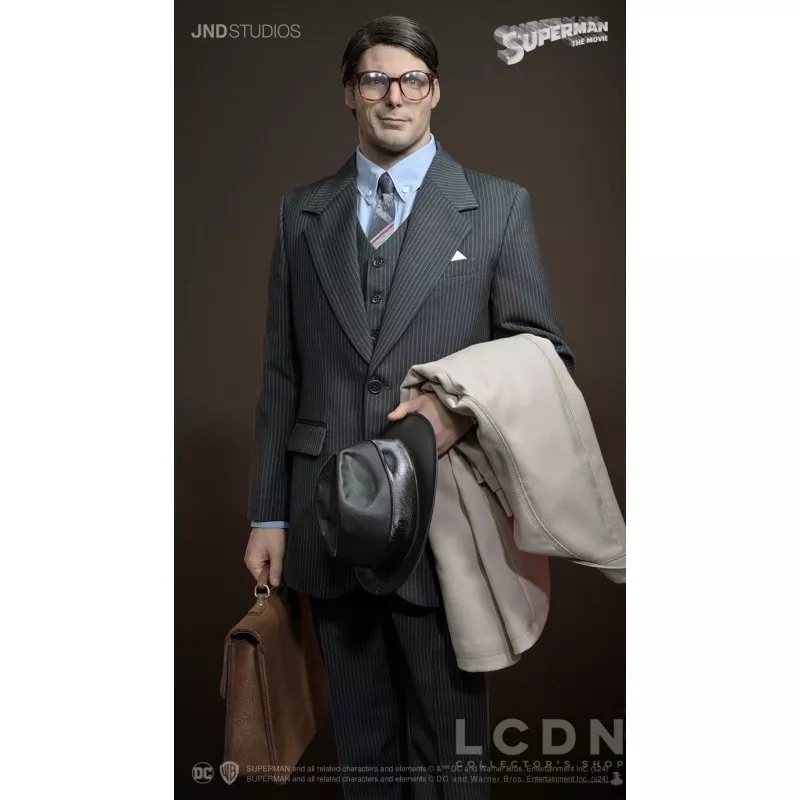 Superman (1978) Christopher Reeve Statue Clark Kent Dual Version 1/3 Hyperreal Movie JND Studios 72cm