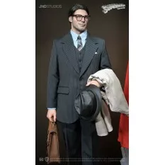 Superman (1978) Christopher Reeve Statue Clark Kent Dual Version 1/3 Hyperreal Movie JND Studios 72cm