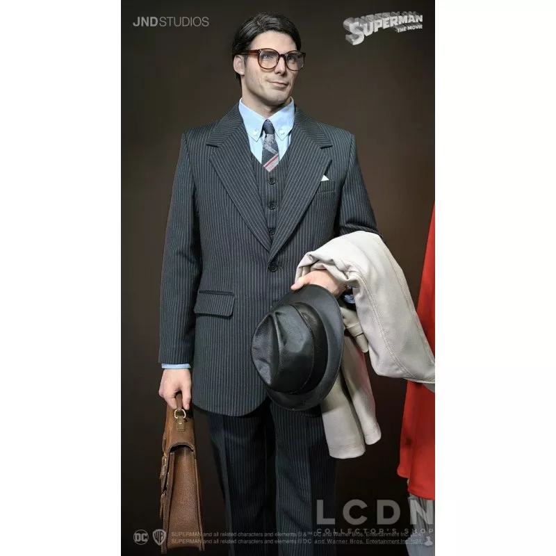 Superman (1978) Christopher Reeve Statue Clark Kent Dual Version 1/3 Hyperreal Movie JND Studios 72cm