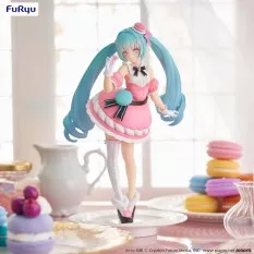 Hatsune Miku Figurine...