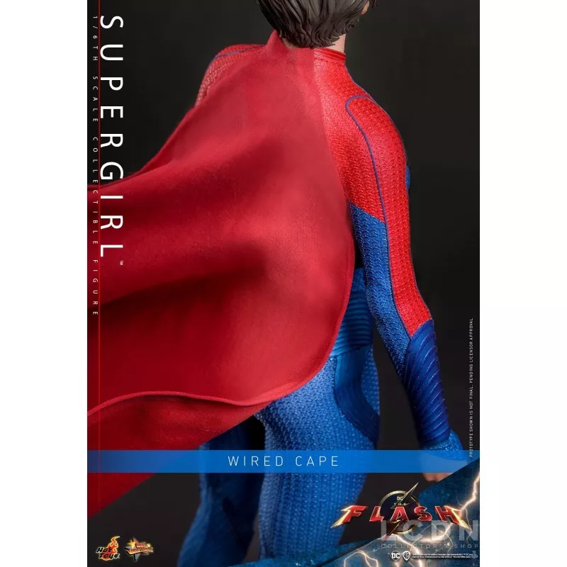 Hot Toys MMS715 The Flash Collectible Action Figurine 1/6 Supergirl 28cm
