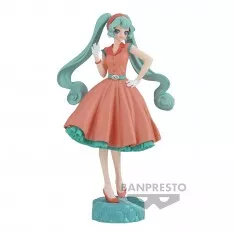 Hatsune Miku Figurine...