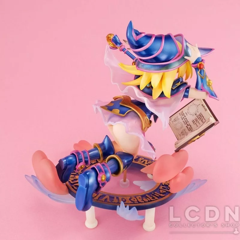 Yu-Gi-Oh! Duel Monsters Figurine Art Works Monsters Dark Magician Girl 22cm
