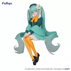 Hatsune Miku Figurine...