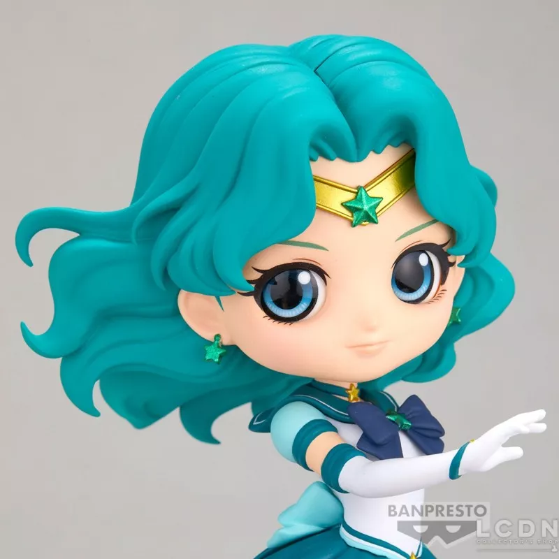 Pretty Guardian Sailor Moon Cosmos Figurine Q Posket Eternal Sailor Neptune ver.A 14cm