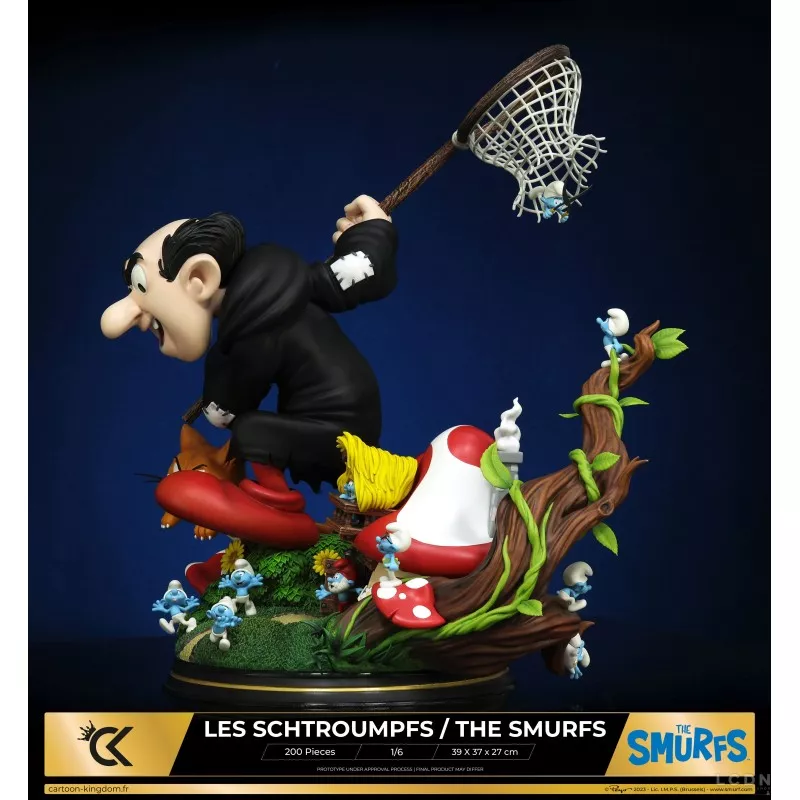 Les Schtroumpfs Statue Gargamel et Azrael au village des Schtroumpfs 38cm