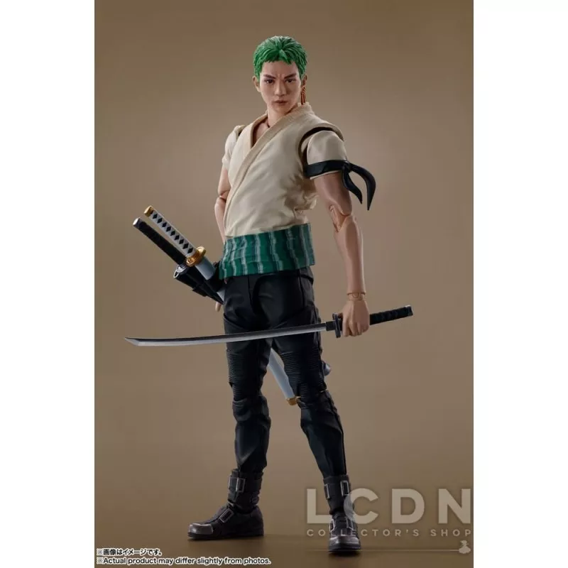 One Piece Action Figurine S.H. Figuarts Roronoa Zoro (Netflix) 14cm