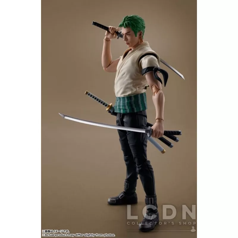 One Piece Action Figurine S.H. Figuarts Roronoa Zoro (Netflix) 14cm