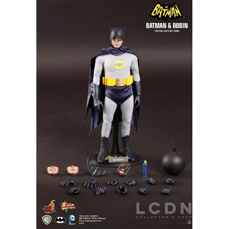 Hot Toys MMS218 Batman 1966 Batman Adam West 1 6 Collectible