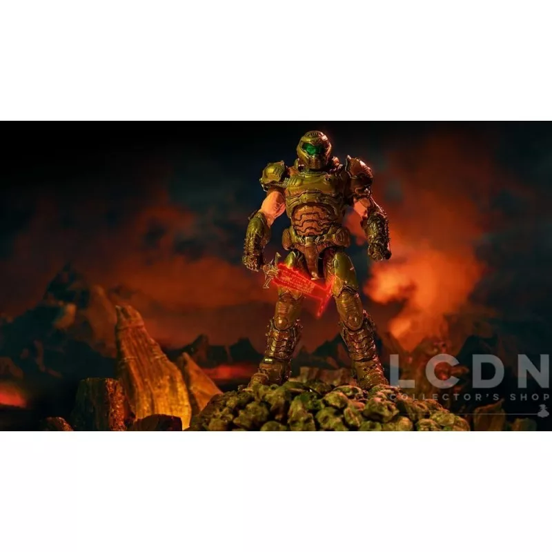 Doom Collectible Action Figurine 1/6 Doomslayer 30cm