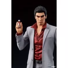 Yakuza Like a Dragon: Infinite Wealth Figure Digsta Kazuma Kiryu 17cm