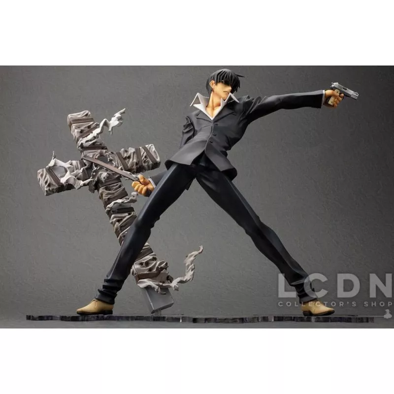 Trigun Badlands Rumble Figure ARTFX J 1/8 Nicholas D. Wolfwood Renewal Package Version 20cm