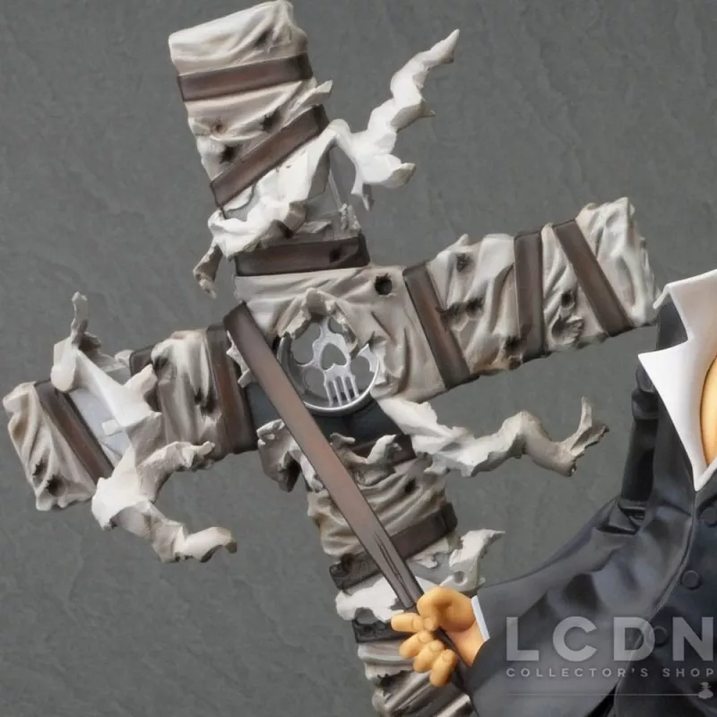 Trigun Badlands Rumble Figure ARTFX J 1/8 Nicholas D. Wolfwood Renewal Package Version 20cm