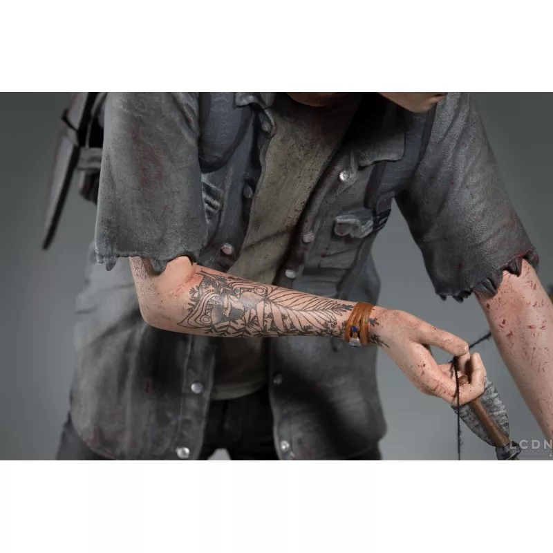 The Last of Us Part II PVC Statue PVC Ellie with Bow 20cm