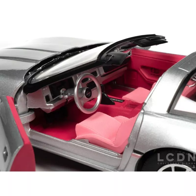 Barbie 1986 Chevrolet Corvette Silver &#039;Vette Coolest Car in Town ! 1/18