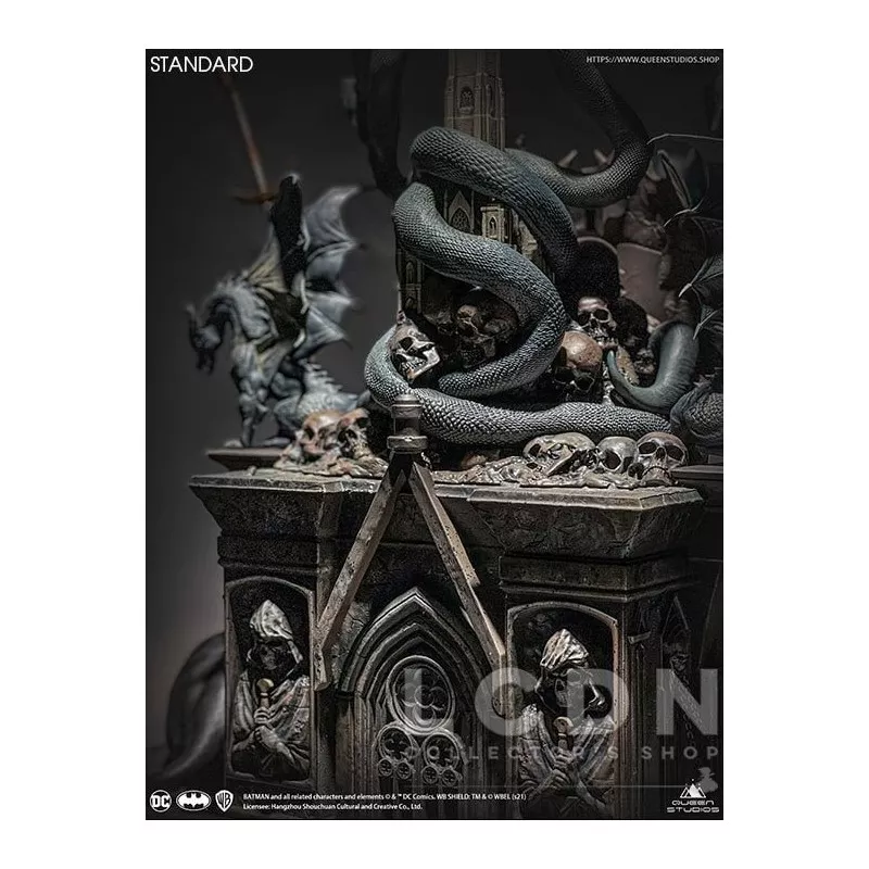 DC Comics Statue 1/4 Batman on Throne 75cm
