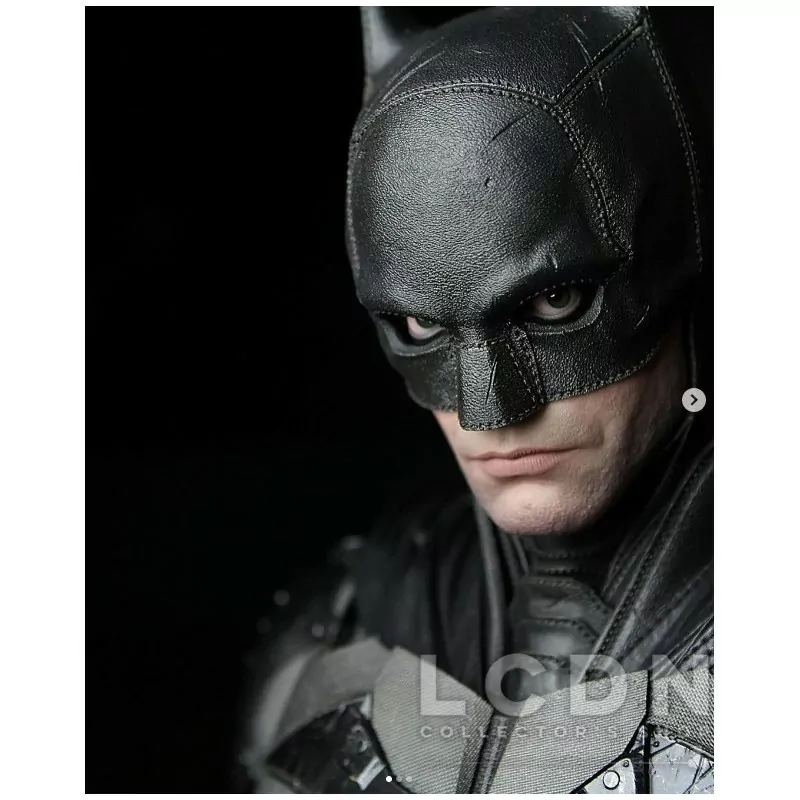 The Batman Statue 1/3 Batman Suit Version Hyperreal Movie JND Studios 71cm