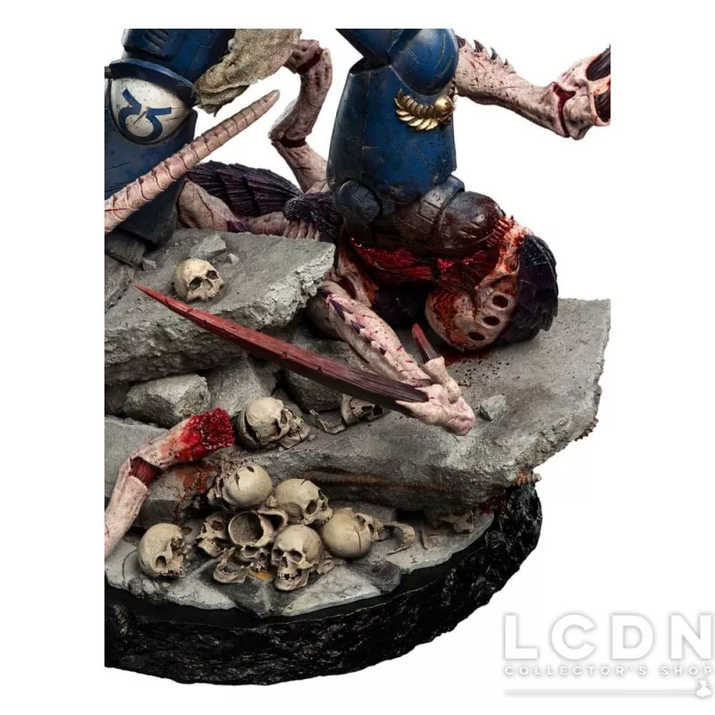 Warhammer 40,000: Space Marine 2 Statue 1/6 Lieutenant Titus Battleline Edition 63cm