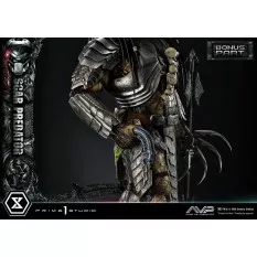 The Alien vs. Predator Statue 1/3 Scar Predator Deluxe Bonus Version 93cm