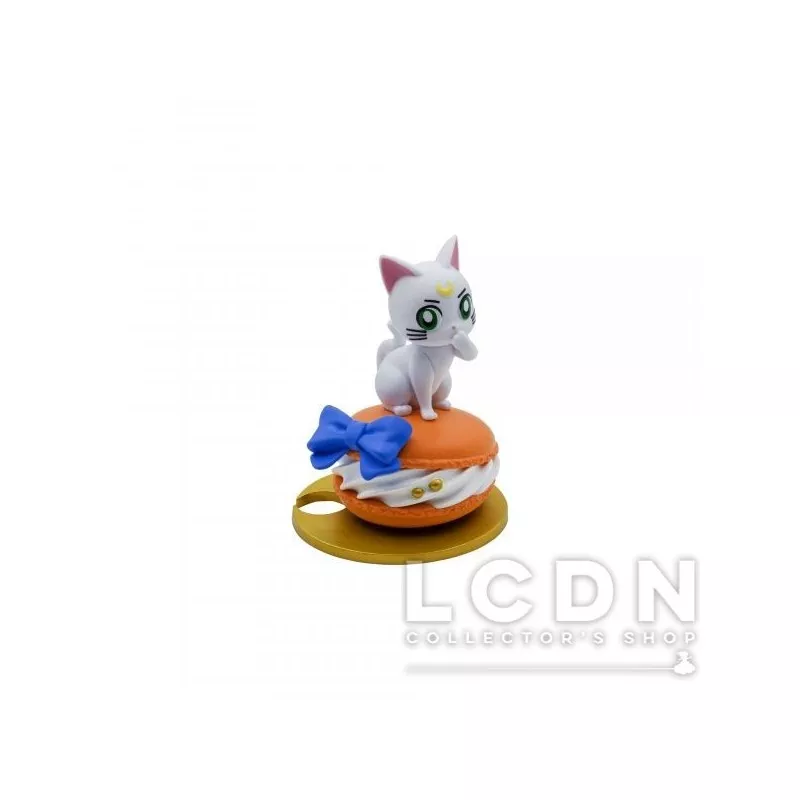 Sailor Moon Cosmos Movie Figurine Paldolce Collection Artemis 7cm