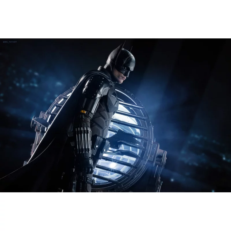 Hot Toys MMS638 The Batman Collectible Action Figure 1/6 Batman 31cm