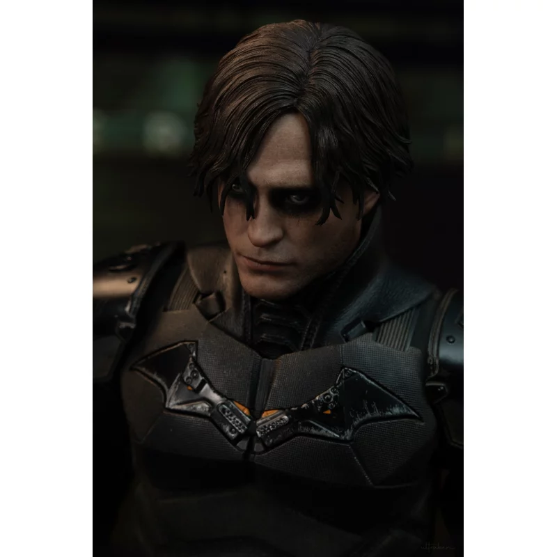 Hot Toys MMS638 The Batman Collectible Action Figure 1/6 Batman 31cm