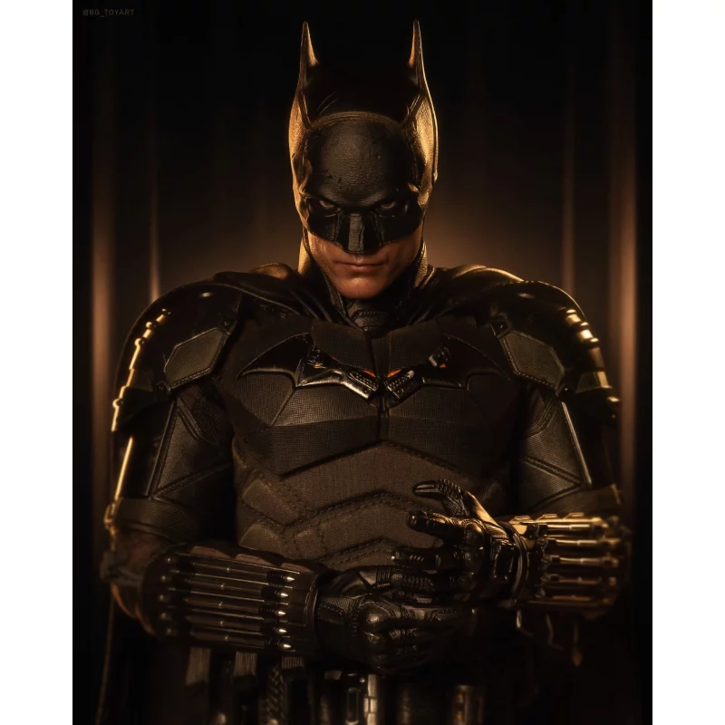 Hot Toys MMS638 The Batman Collectible Action Figure 1/6 Batman 31cm