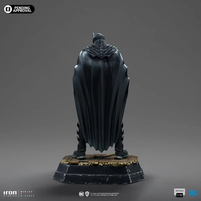 DC Comics Statue 1/10 Art Scale Batman by Rafael Grampá 23cm