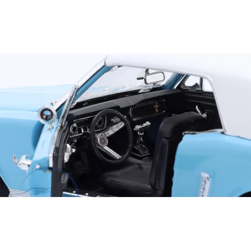 James Bond 007 Thunderball Opération Tonnerre 1964 Ford Mustang Hard Top 1/18