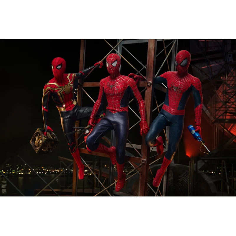 Hot Toys MMS661 Spider-Man: No Way Home Collectible Action Figurine 1/6 Friendly Neighborhood Spider-Man 30cm