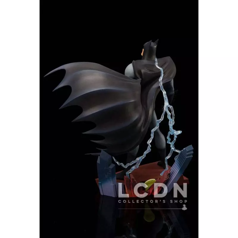Batman The Animated Series ARTFX+ PVC Statue 1/10 Batman Opening