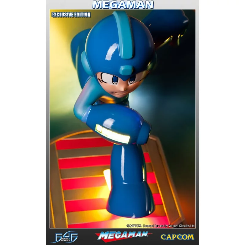 Megaman Running Statue Exclusive 33cm (Defect model)