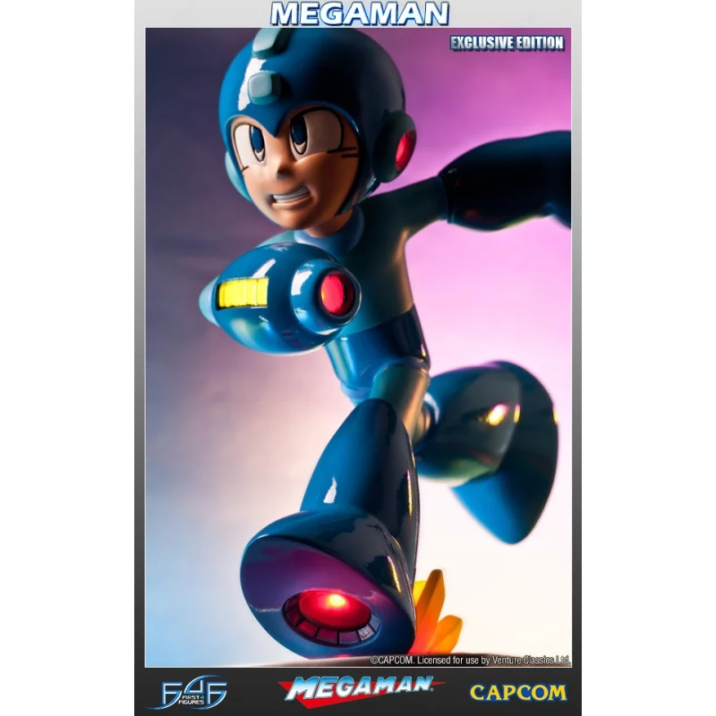 Megaman Running Statue Exclusive 33cm (Defect model)
