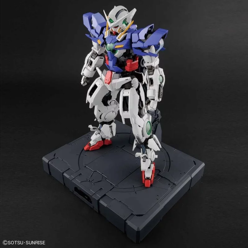 PG Celestial Being Mobile Suit GN-001 Gundam Exia 1/60 Model Kit 27cm