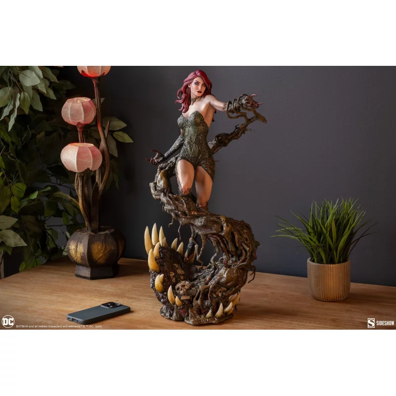 DC Comics Statue 1/4 Premium Format Poison Ivy: Deadly Nature 59cm
