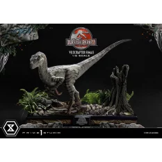 Jurassic Park III Statue...