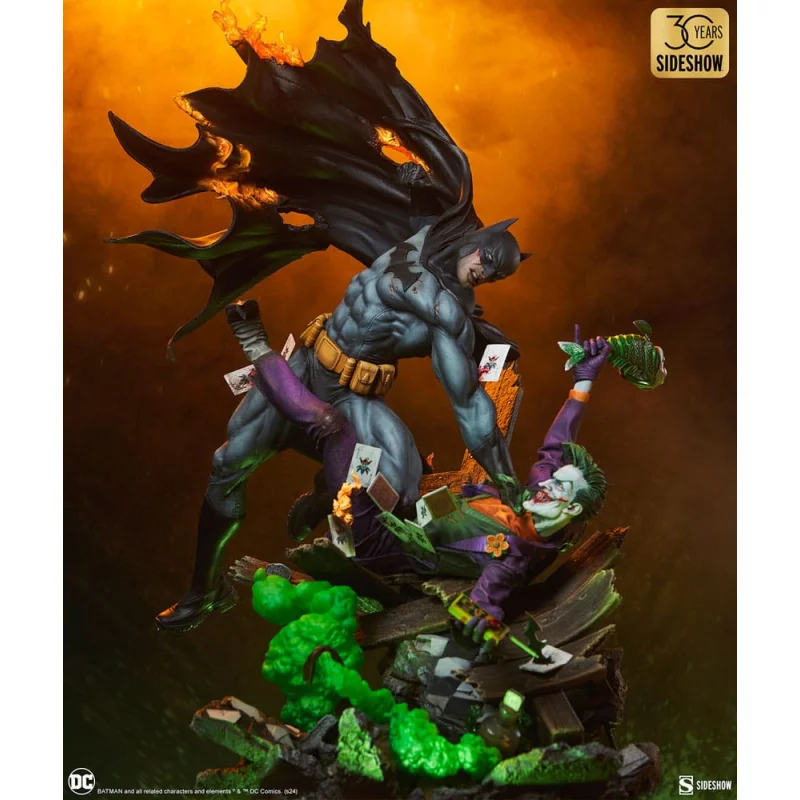 DC Comics Statue Premium Format Batman vs The Joker: Eternal Enemies 81cm (New)