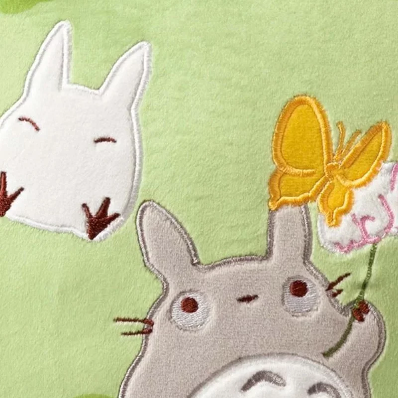 Mon Voisin Totoro Coussin Totoro Trèfle 35cm