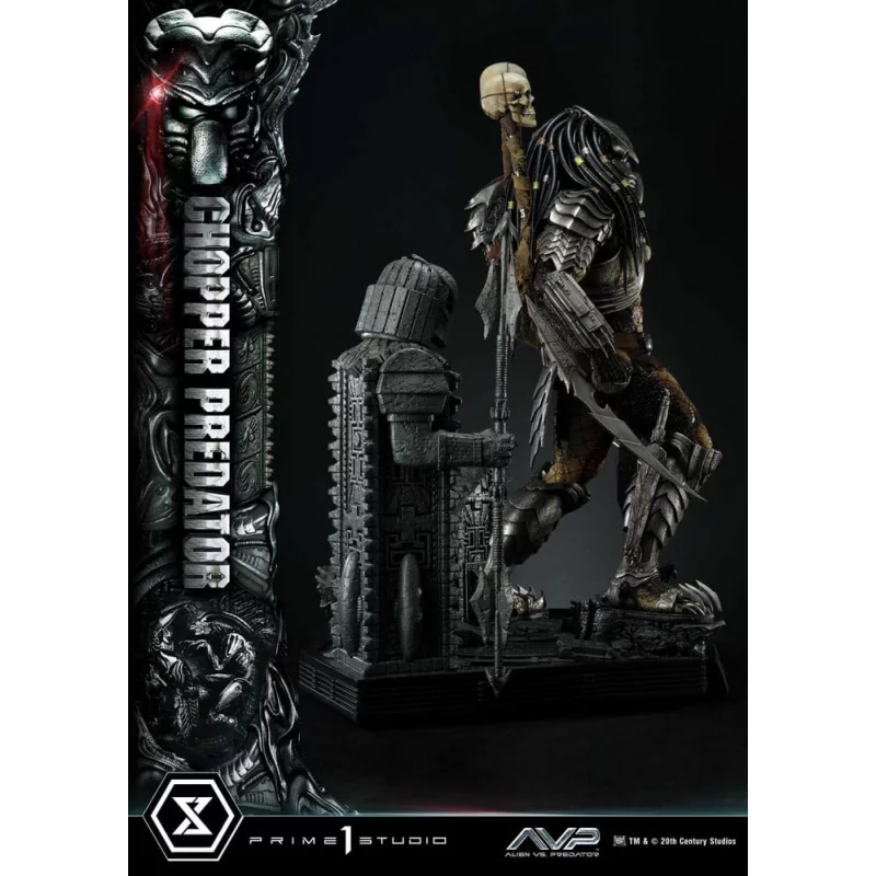 The Alien vs. Predator Statue 1/3 Chopper Predator 103cm