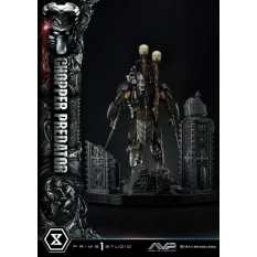 The Alien vs. Predator Statue 1/3 Chopper Predator 103cm