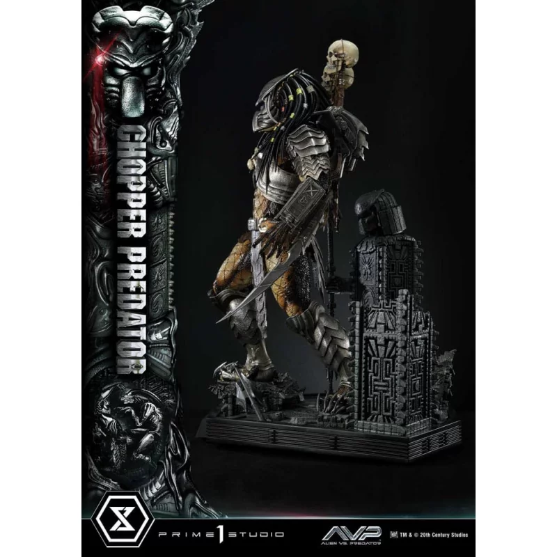 The Alien vs. Predator Statue 1/3 Chopper Predator 103cm