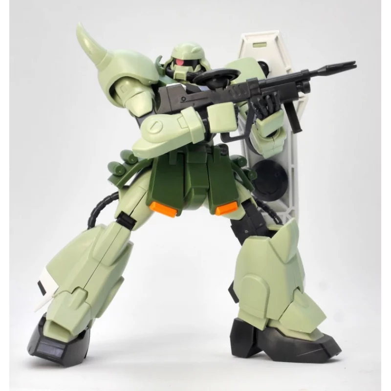 HG Gundam Gunpla Model Kit 1/144 n°018 Zaku Warrior 13cm