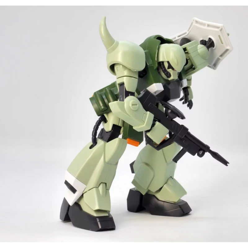 HG Gundam Gunpla Model Kit 1/144 n°018 Zaku Warrior 13cm