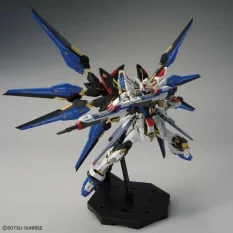 MGEX Gundam Model Kit 1/100 Strike Freedom