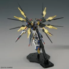 MGEX Gundam Model Kit 1/100 Strike Freedom
