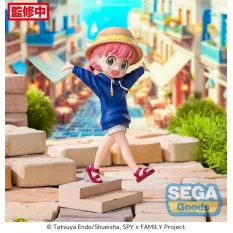 Spy x Family Figurine Luminasta Anya Forger Resort! 16cm