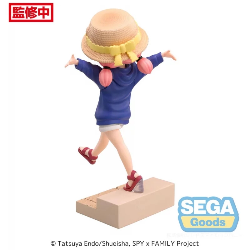 Spy x Family Figurine Luminasta Anya Forger Resort! 16cm