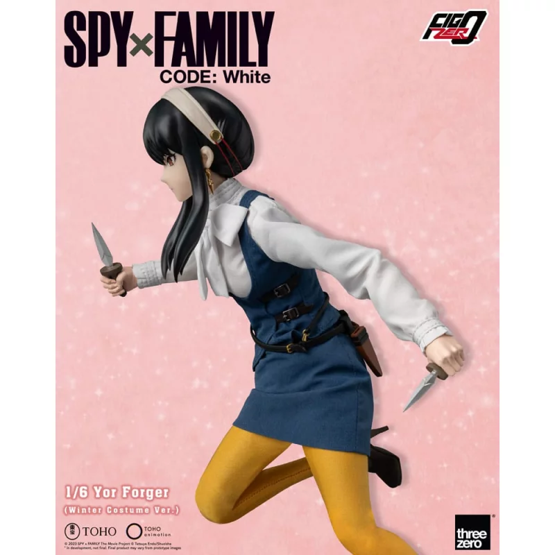 Spy x Family Code White Collectible Action Figure 1/6 FigZero Yor Forger (Winter Costume Ver.) 31cm